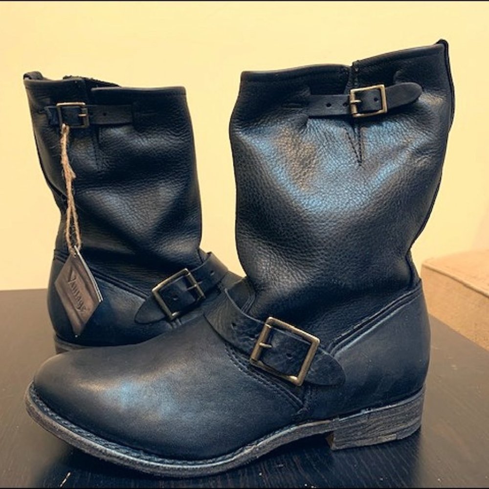 Vintage Shoe Company Veronica Black Leather Boots